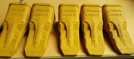 cat - esco - volvo - feurst - futura et ses clavettes2