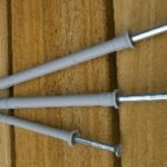 Chevilles à frapper