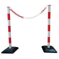 Poteau pour chaîne plastique