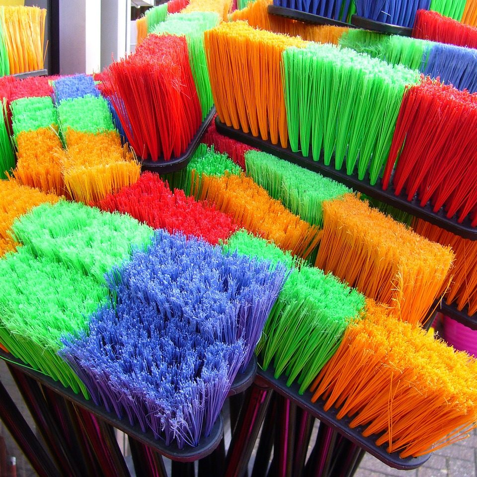 brooms-57256_1280